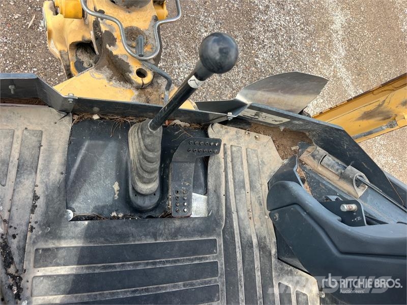John Deere 410J Kazıcı yükleyiciler - beko loder