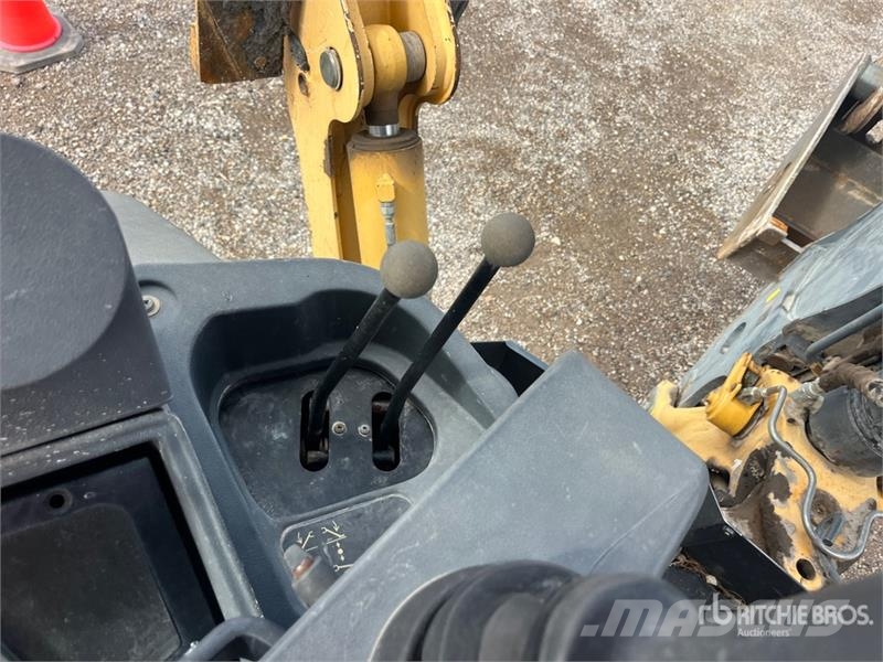 John Deere 410J Kazıcı yükleyiciler - beko loder