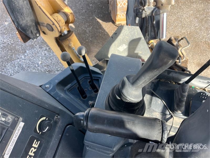 John Deere 410K Εκσκαφείς Φορτωτές τύπου JCB