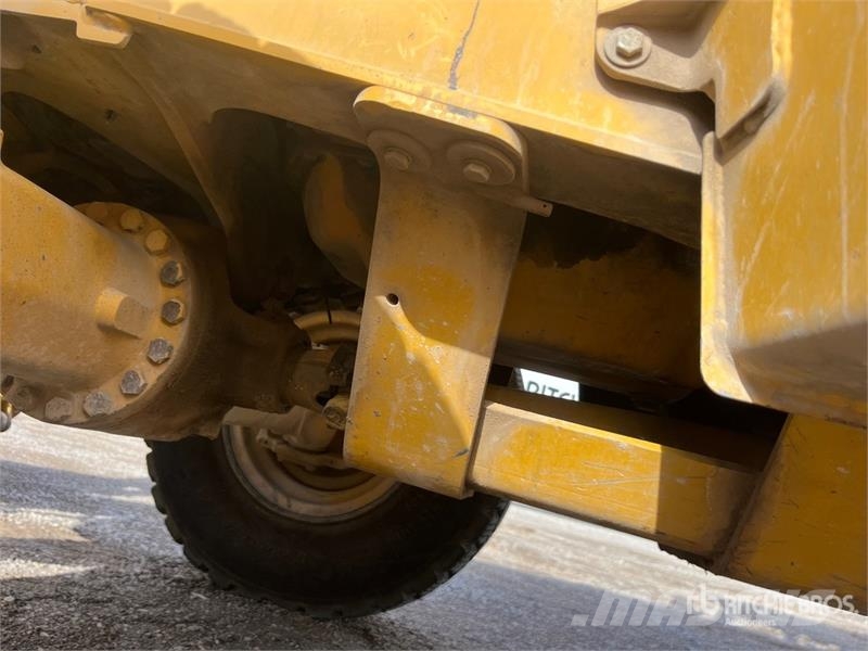 John Deere 410K Εκσκαφείς Φορτωτές τύπου JCB