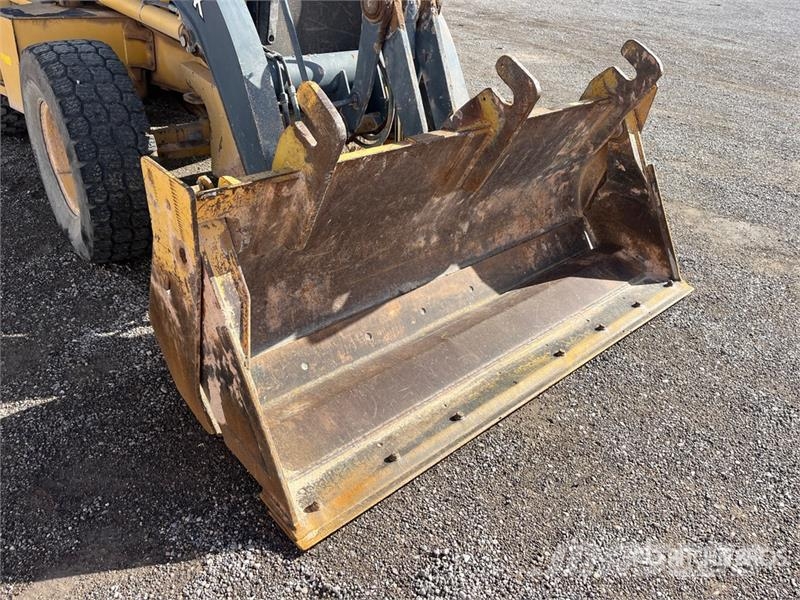 John Deere 410K Εκσκαφείς Φορτωτές τύπου JCB