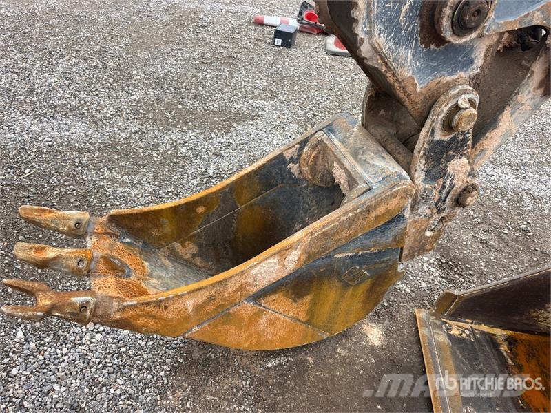 John Deere 410L Ekskavaatorlaadurid