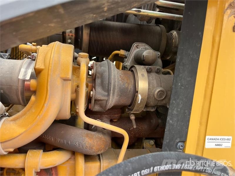 John Deere 410L Ekskavaatorlaadurid