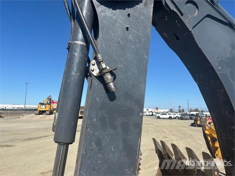 John Deere 410L Ekskavatoriniai krautuvai
