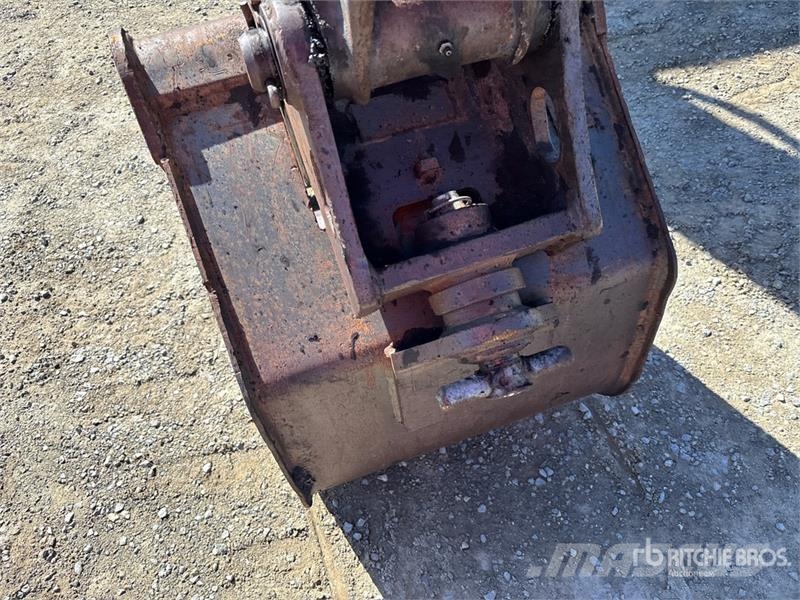 John Deere 410L لوادر ذات جرافات عكسية