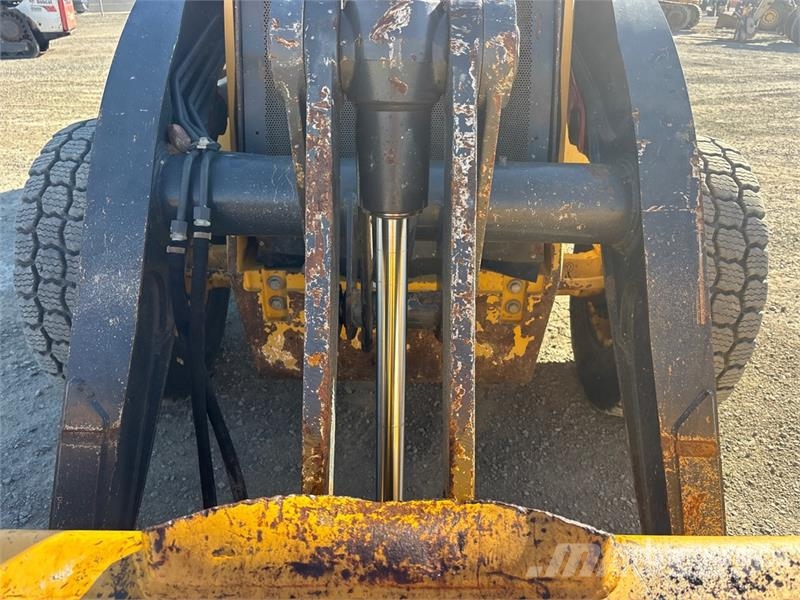John Deere 410L Graaf-laadcombinaties