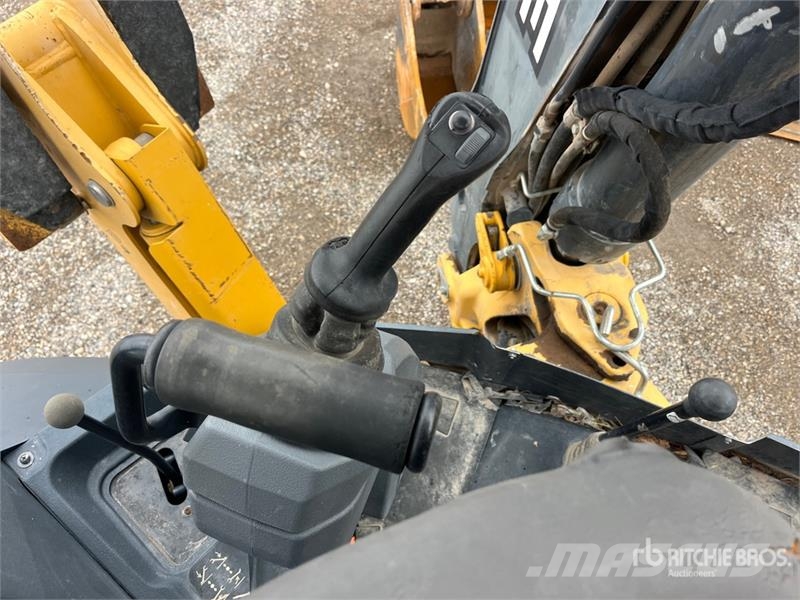 John Deere 410L Ekskavaatorlaadurid