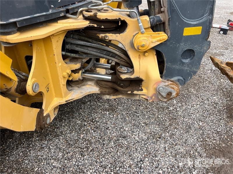 John Deere 410L Ekskavaatorlaadurid