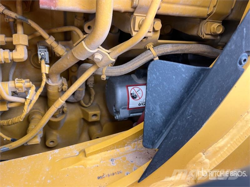 John Deere 410L Ekskavaatorlaadurid
