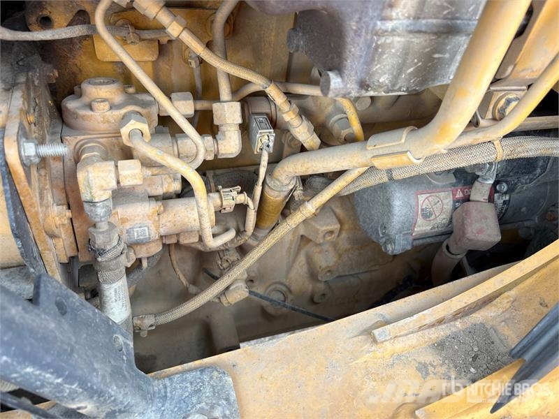 John Deere 410L Retrocargadoras