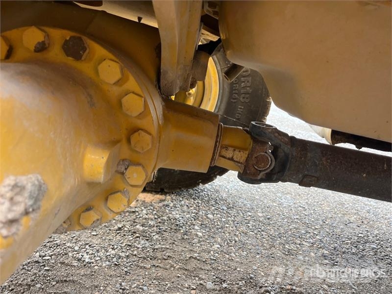 John Deere 410L Ekskavaatorlaadurid