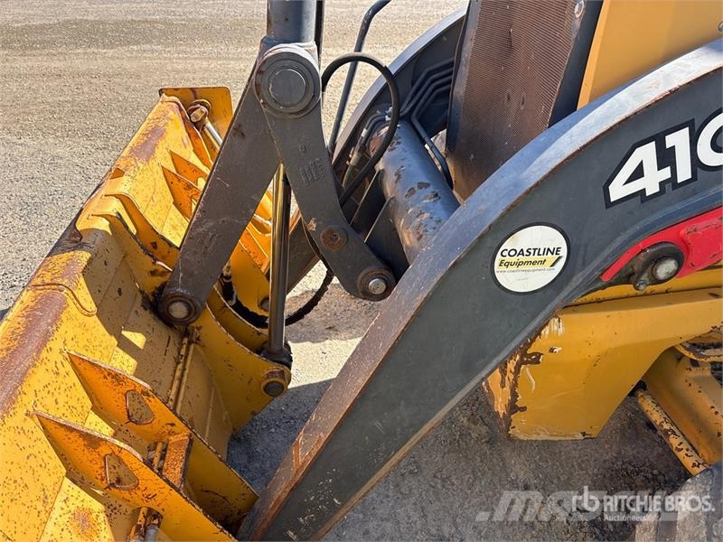 John Deere 410L لوادر ذات جرافات عكسية