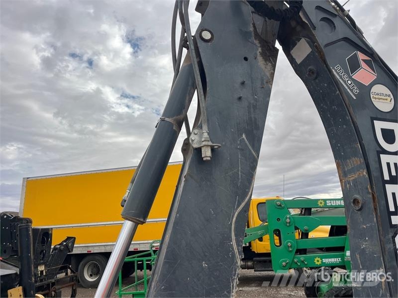 John Deere 410L Ekskavaatorlaadurid