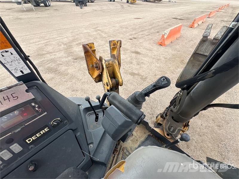 John Deere 410L Retrocargadoras