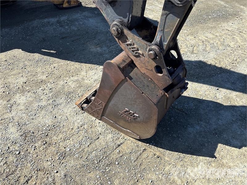 John Deere 410L لوادر ذات جرافات عكسية
