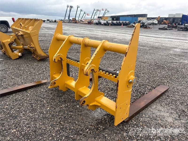 John Deere 444-624 60 in Wheel Loader Forks شوكات