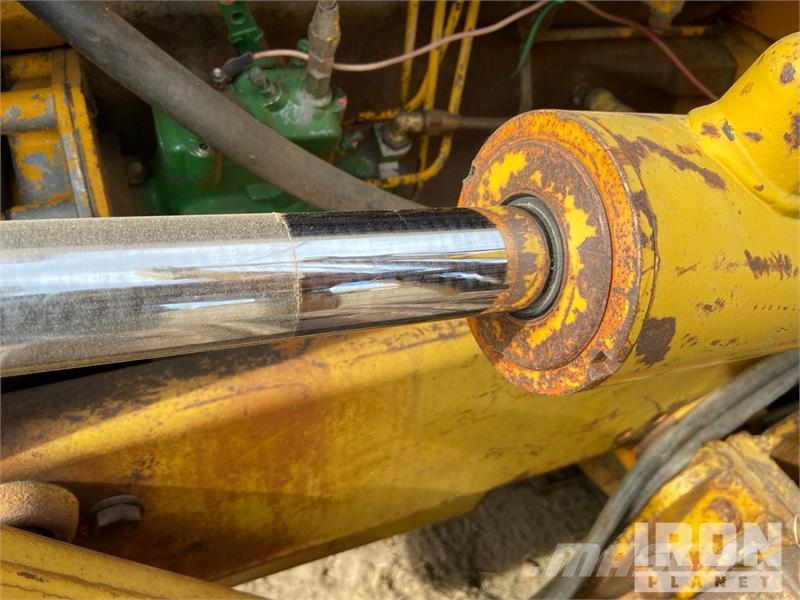 John Deere 450C Combination Pipelayer w/ Midwestern Conversio Pijpenleggers