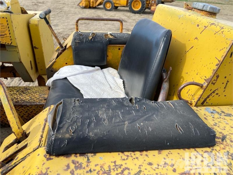John Deere 450C Combination Pipelayer w/ Midwestern Conversio Pijpenleggers