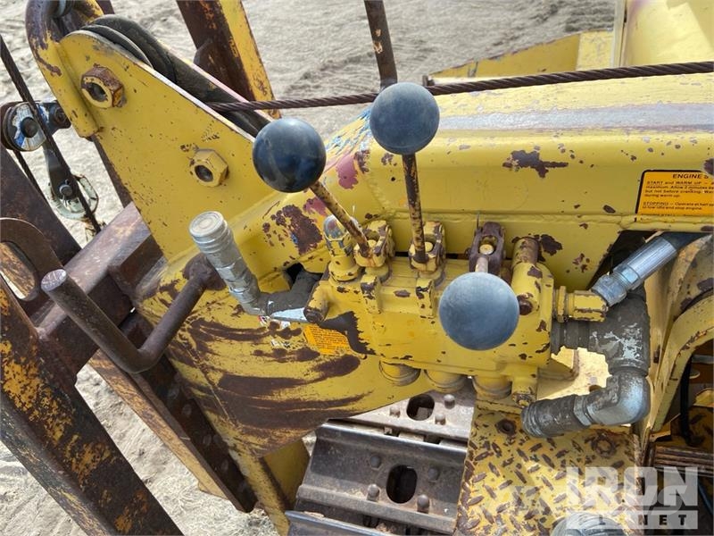 John Deere 450C Combination Pipelayer w/ Midwestern Conversio Pijpenleggers