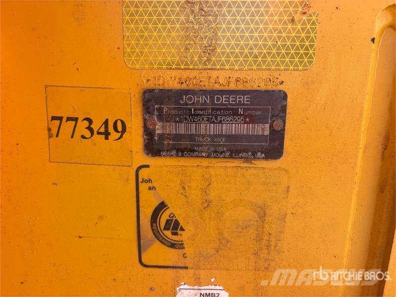 John Deere 460E ساحبات مفصلية