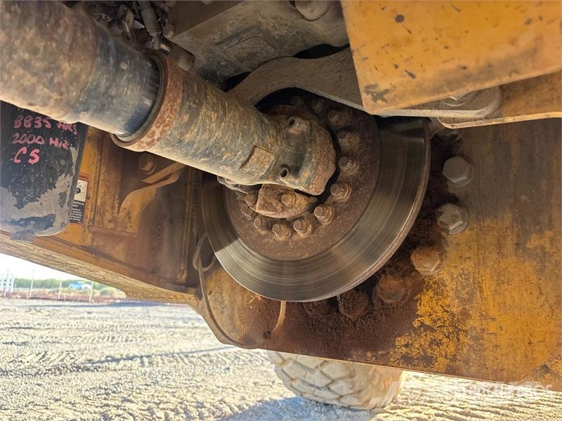John Deere 460E ساحبات مفصلية