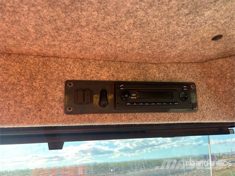 John Deere 460E ساحبات مفصلية