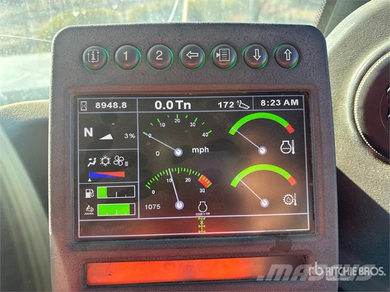 John Deere 460E ساحبات مفصلية