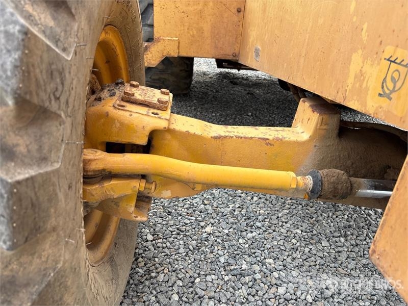 John Deere 486E Rough terrain trucks