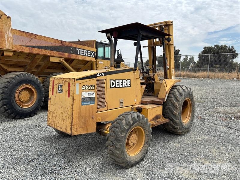 John Deere 486E Rough terrain trucks