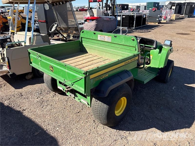 John Deere 4x2 Utility Vehicle Підсобні машини