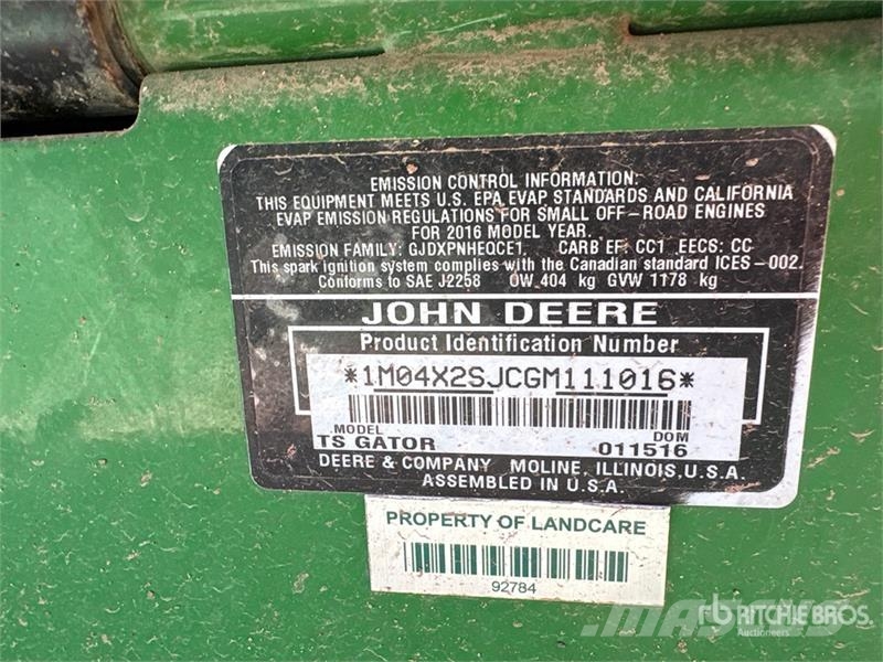 John Deere 4x2 Utility Vehicle Підсобні машини