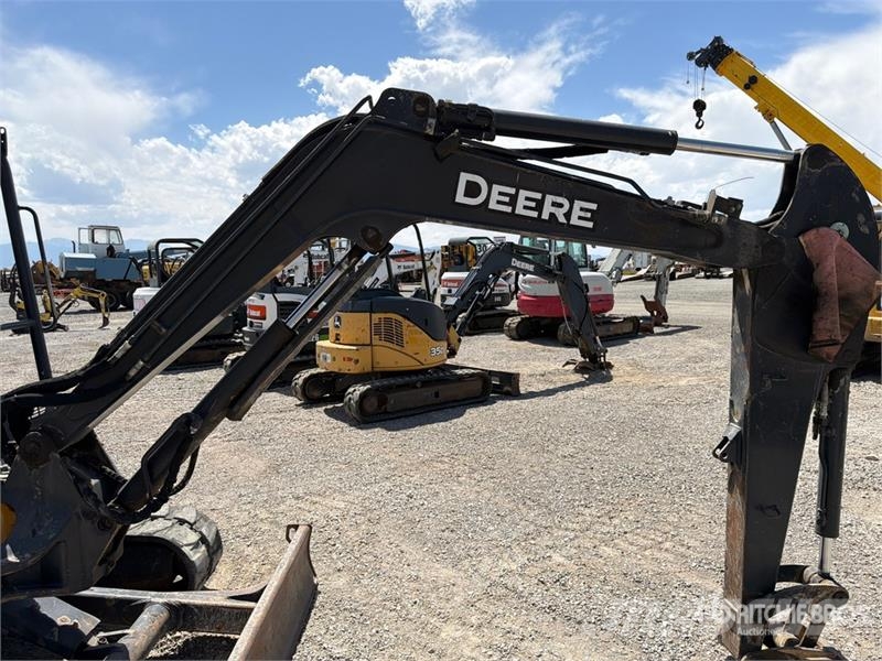 John Deere 50G Mini rýpadla < 7t