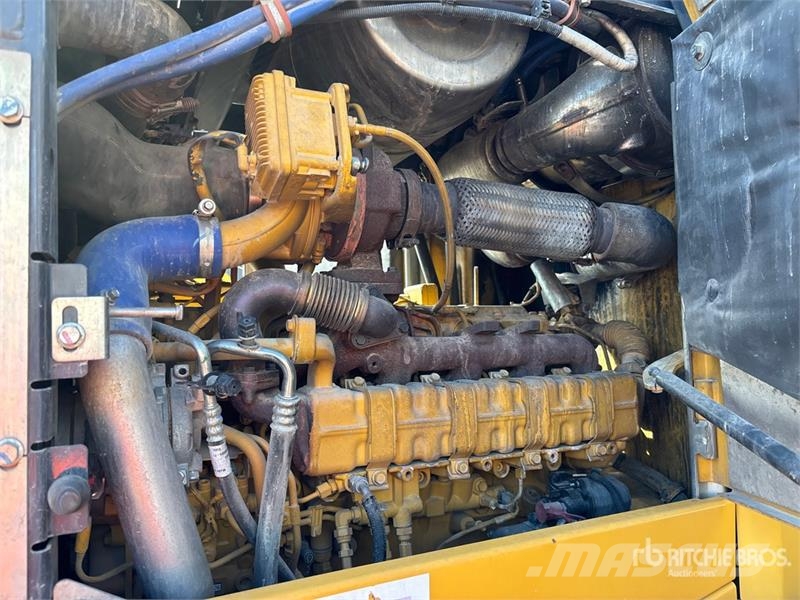 John Deere 544 K Wheel Loader Kolesové nakladače