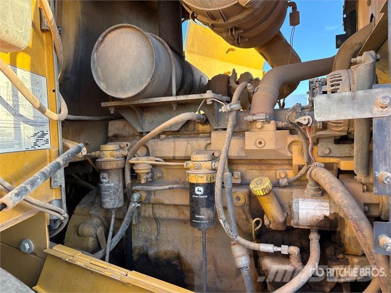 John Deere 544J Wheel loaders