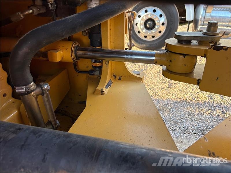 John Deere 544J Wheel loaders