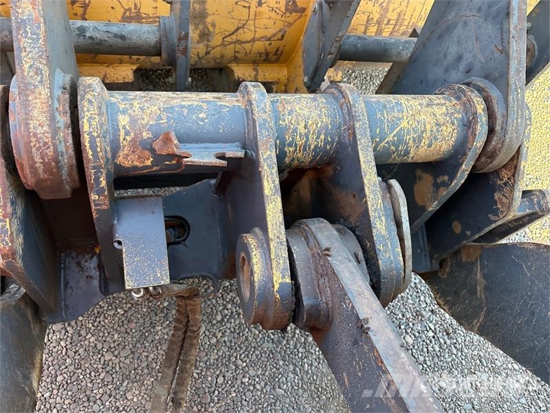 John Deere 544J Wheel loaders