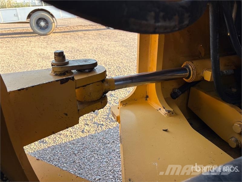 John Deere 544J Wheel loaders
