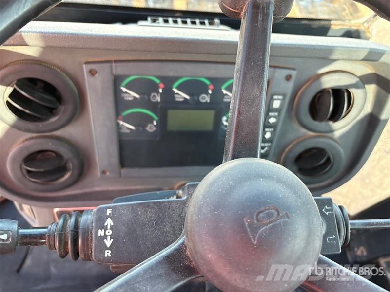 John Deere 544J Wheel loaders