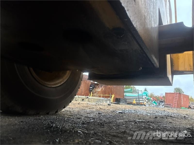John Deere 544J Wheel Loader Pyöräkuormaajat