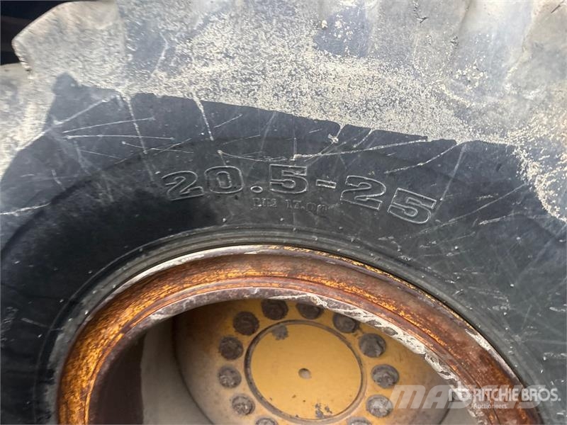 John Deere 544J Wheel Loader Pyöräkuormaajat