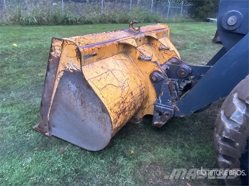 John Deere 544J Wheel Loader Pyöräkuormaajat