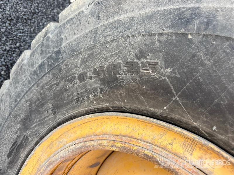 John Deere 544K Wheel Loader لوادر بعجل