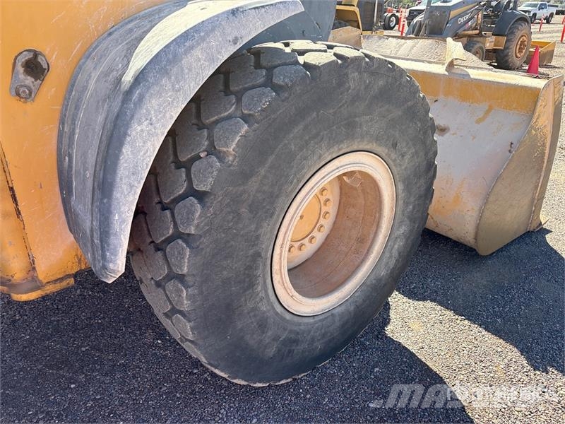 John Deere 544L Wheel Loader Wheel loaders