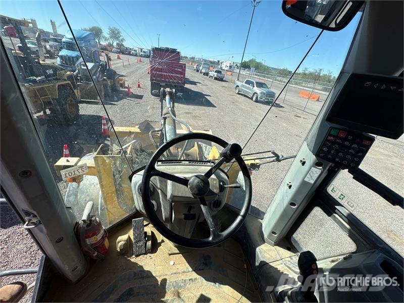 John Deere 544L Wheel Loader Wheel loaders