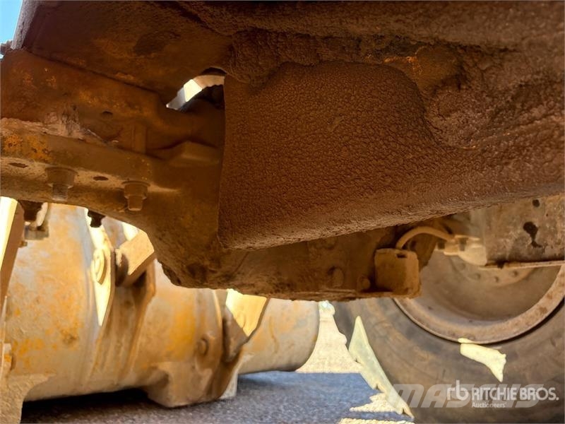 John Deere 544L Wheel Loader Wheel loaders