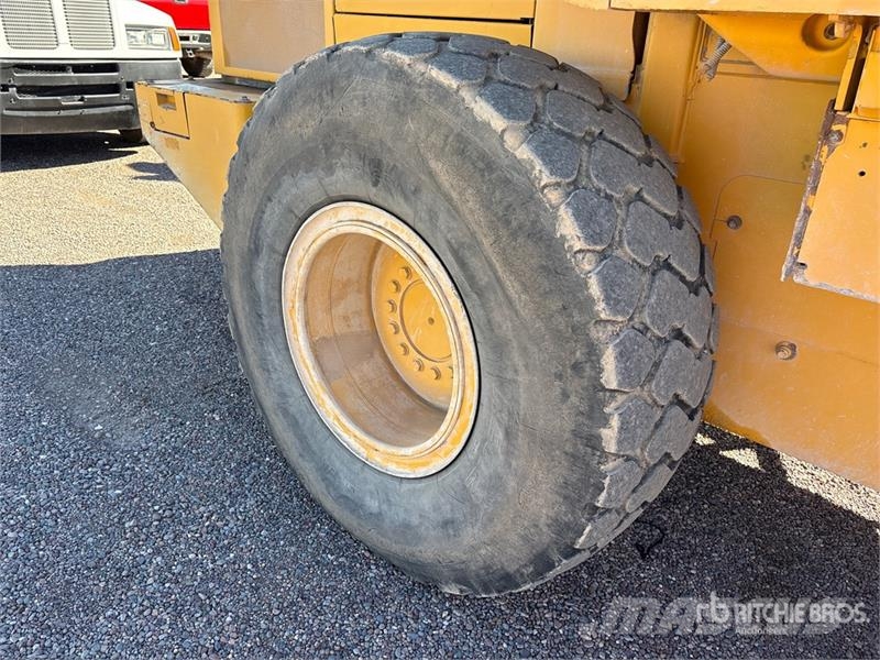 John Deere 544L Wheel Loader Wheel loaders