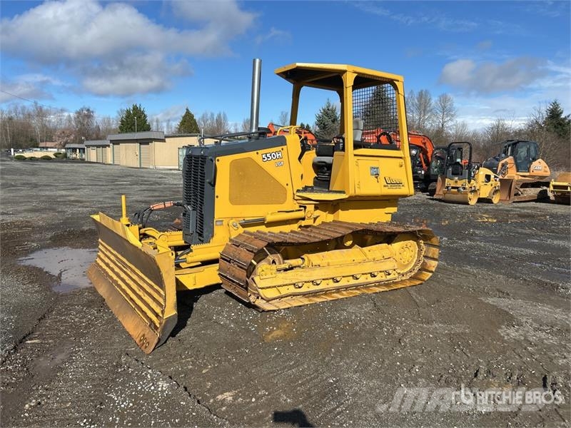 John Deere 550H Buldožerji goseničarji