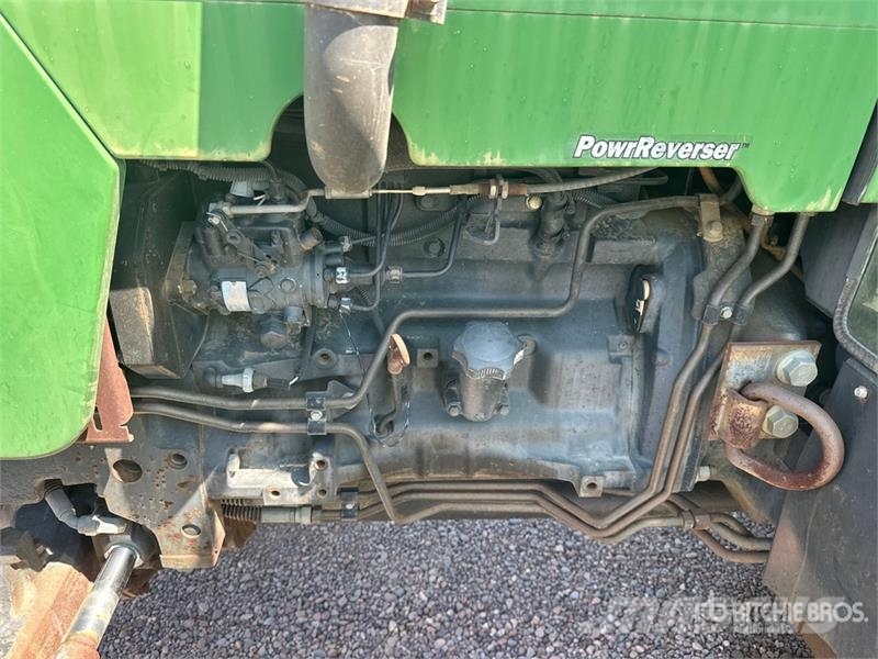 John Deere 5520 Traktorok