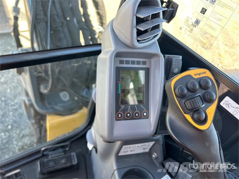 John Deere 60G 大型油圧ショベル12t以上(パワーショベル・ユンボ)