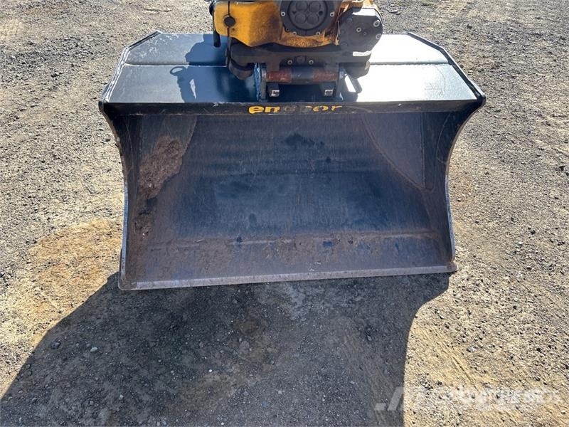 John Deere 60G 大型油圧ショベル12t以上(パワーショベル・ユンボ)